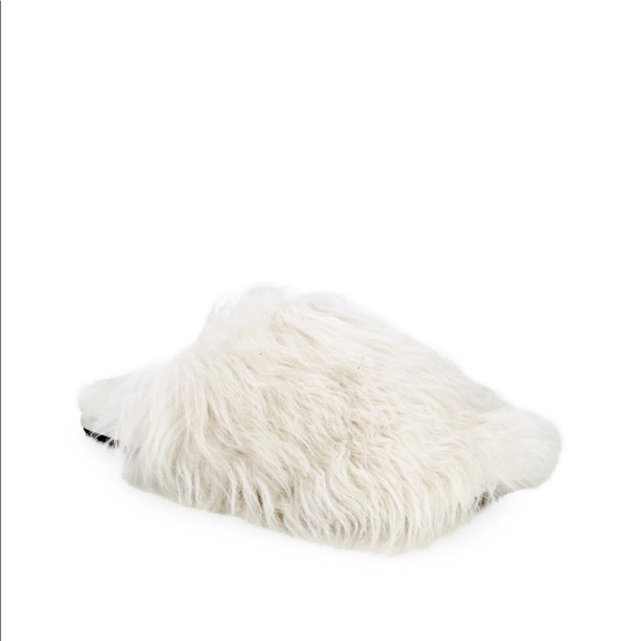 COPY - Brand new without box Ugg Lamb fur slippers - Picture 4 of 7